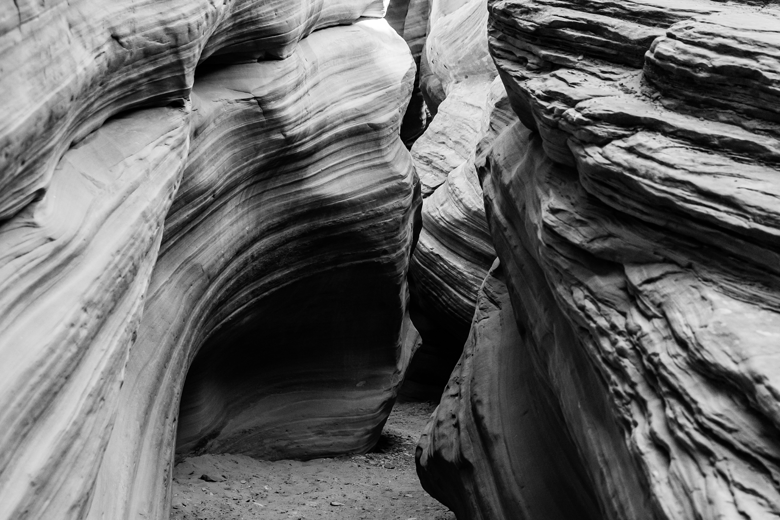 Slot canyons are epic places to elope.