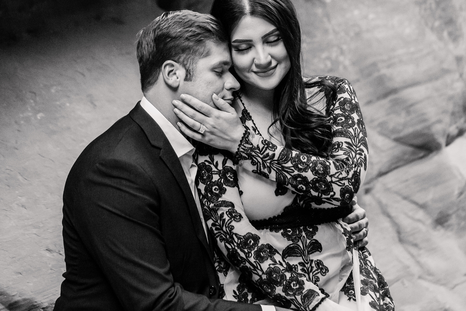 Dreamy lovers at their UT engagement session
