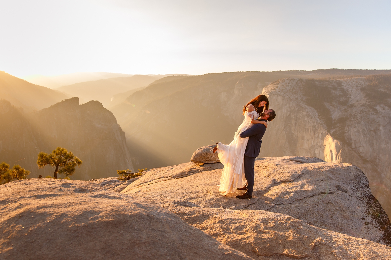 This couple just eloped at Taft Point.