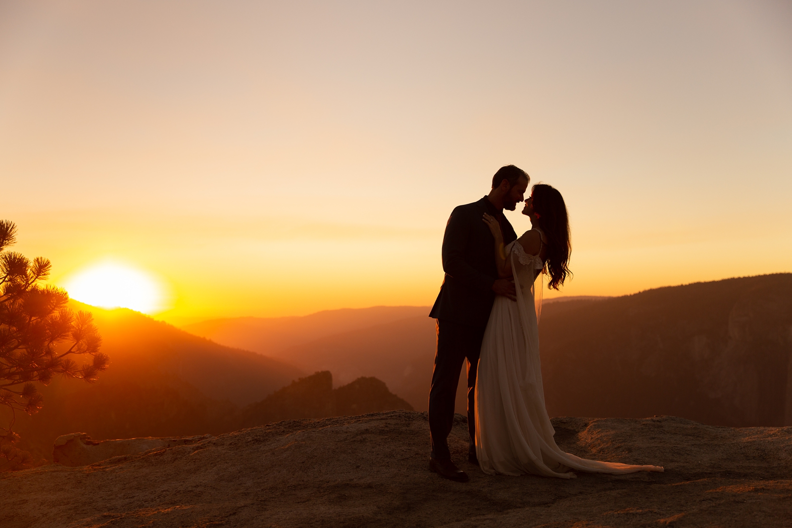 Magical sunset elopement in Yosemite National Park.