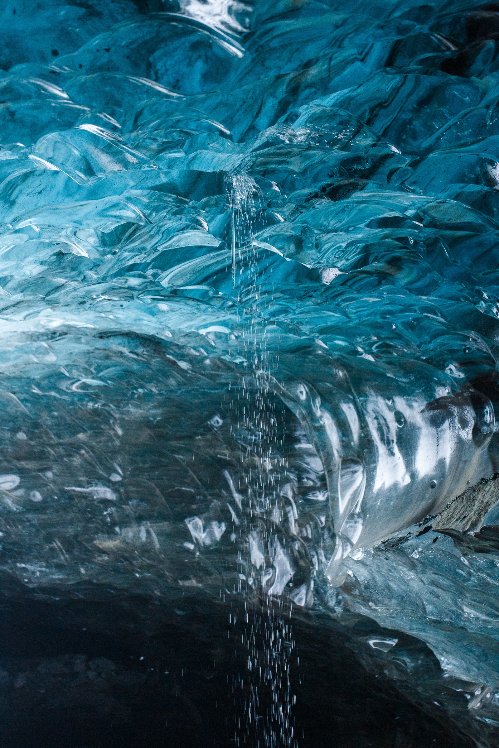 A glacier cave is the perfect place for your winter elopement. 