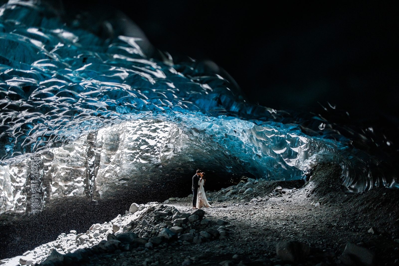 This couple eloped under the Breiðamerkurjökull glacier in southern Iceland.