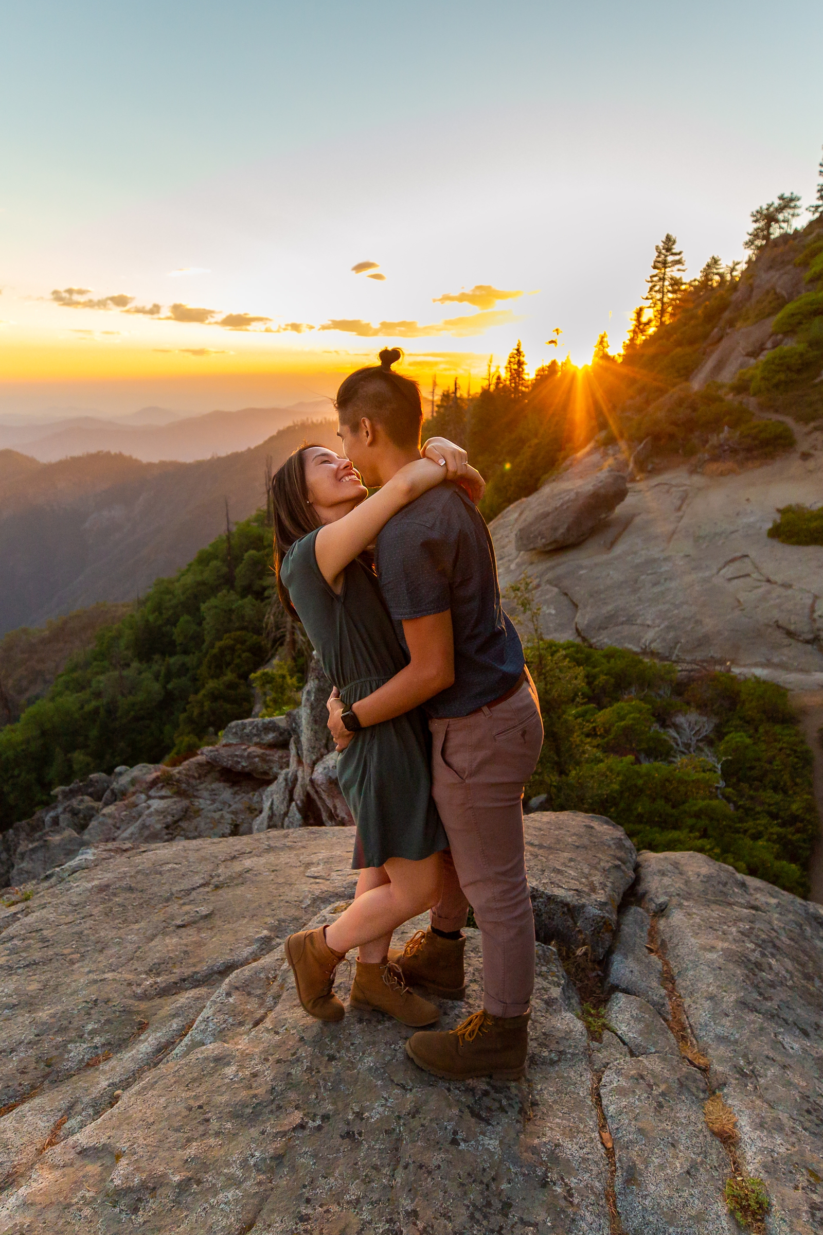 Magical sunset at this couple's Sequoia engagement session. 