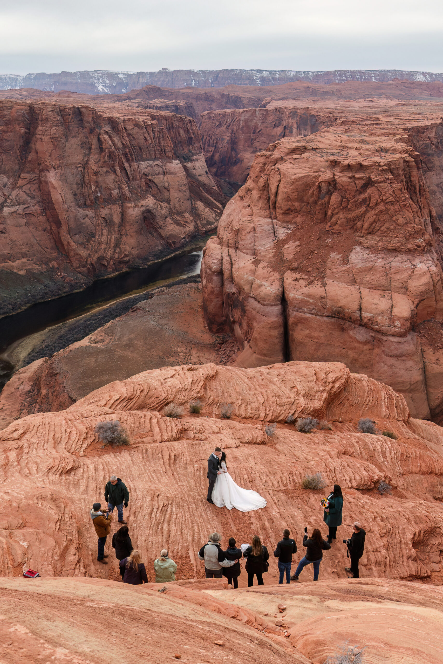 winter elopement ceremony with guests at horseshoe bend 