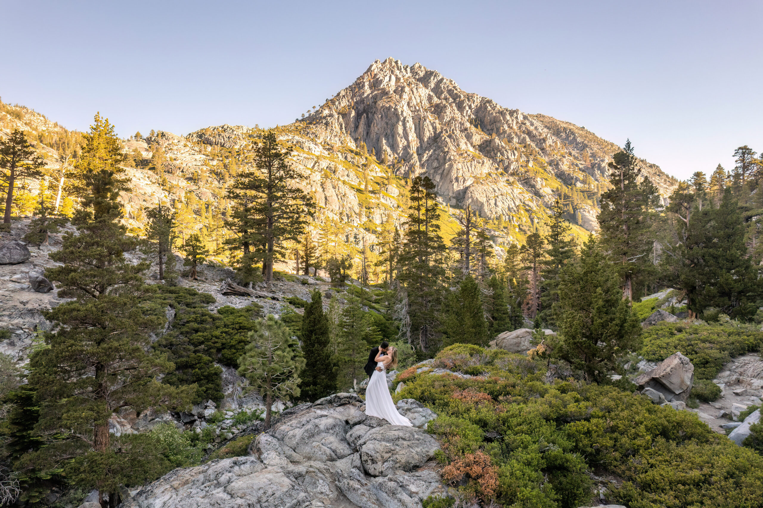 adventurous elopement portraits