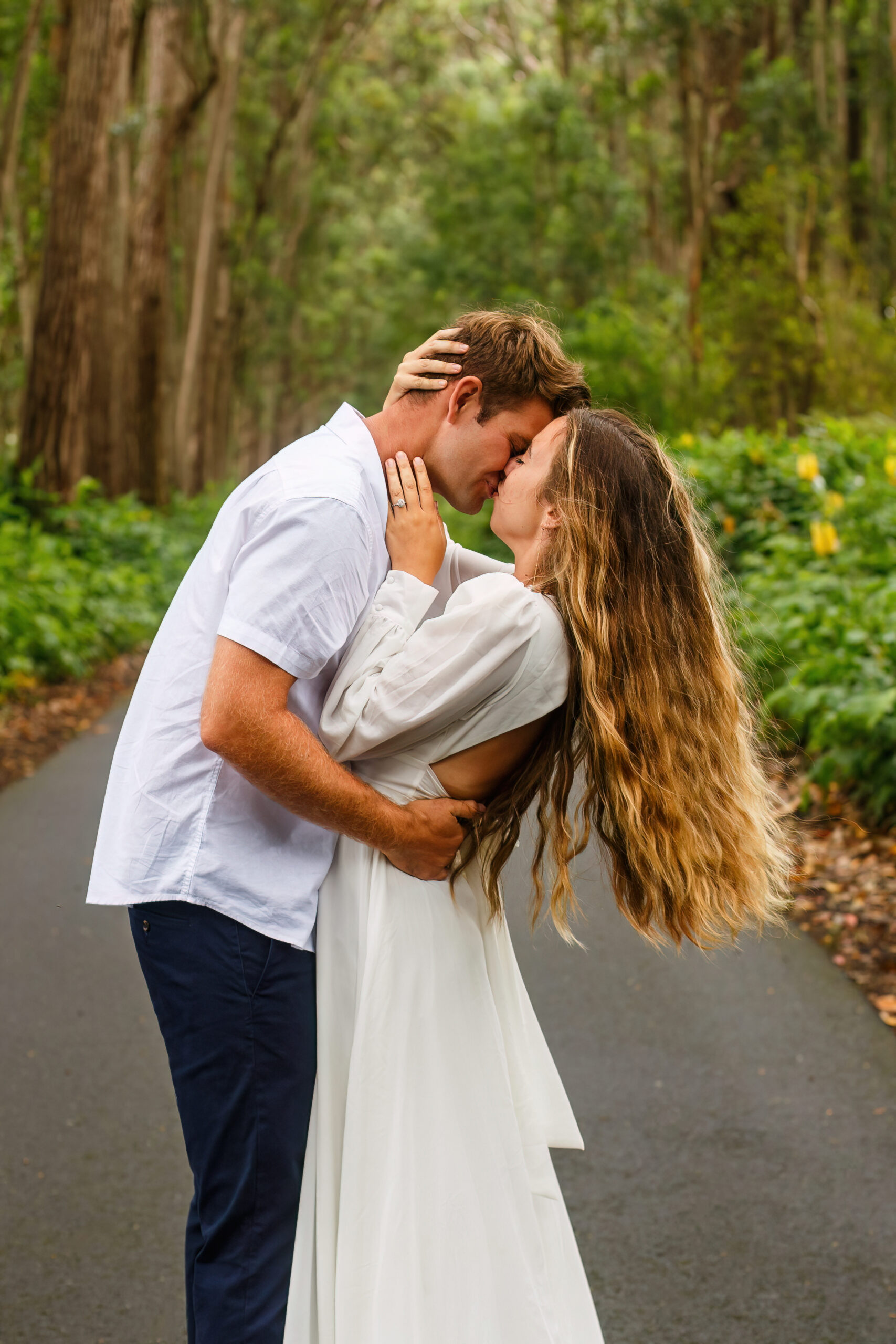 a couple kissing during their elopement
